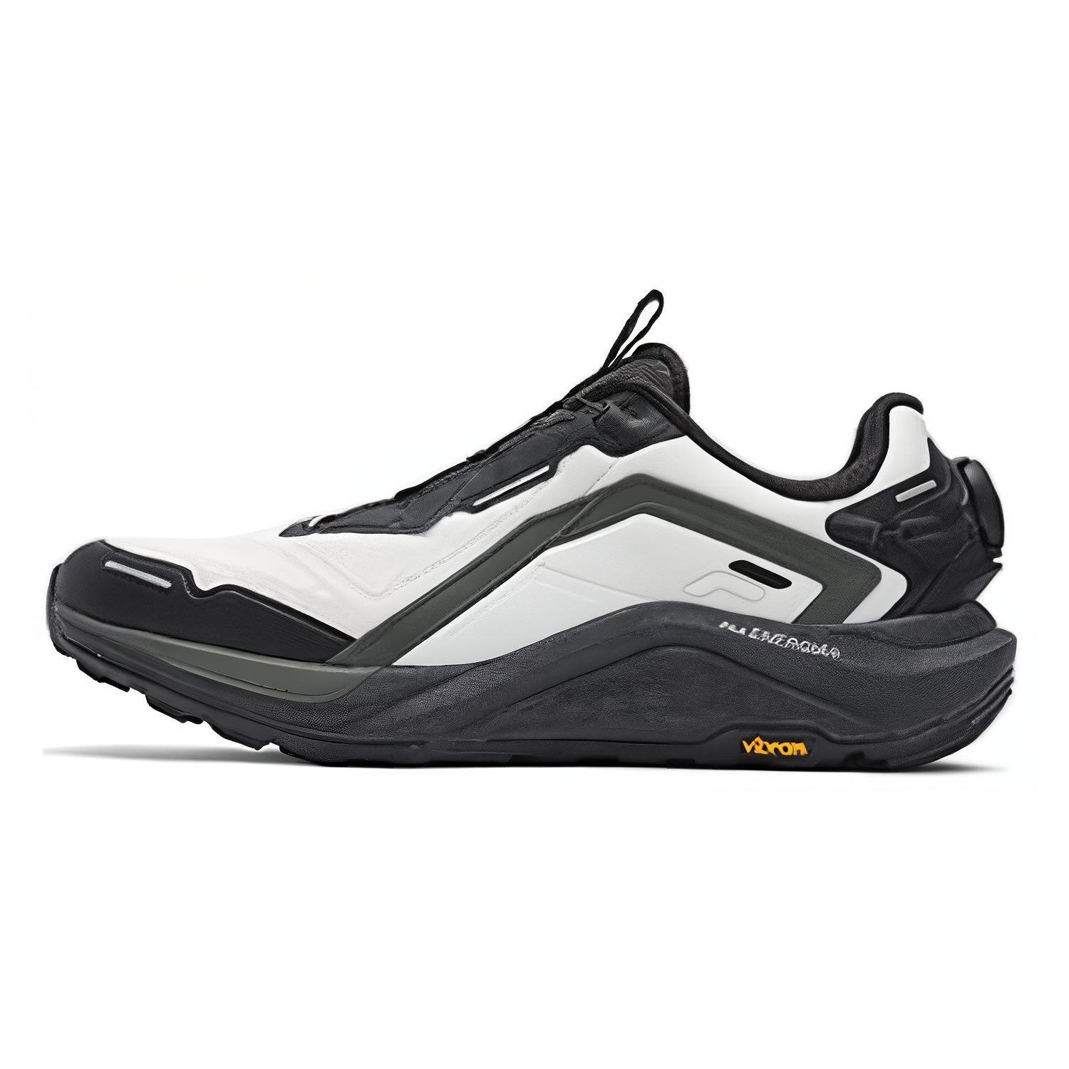 

Fila Boa Wolf Удобные Универсальные Тканевые Низкие Повседневные Кроссовки для Бега Мужские кроссовки Черно-Белые A12M411204FLM 41