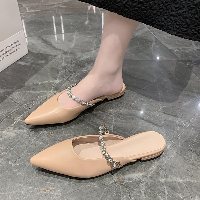 Neuer Stil Beliebte Designs Luxus Damen Pantoletten Elegante Slipper Niedrige Absatzsandalen Goldene Damen Hausschuhe Spitzschuhe für Damen