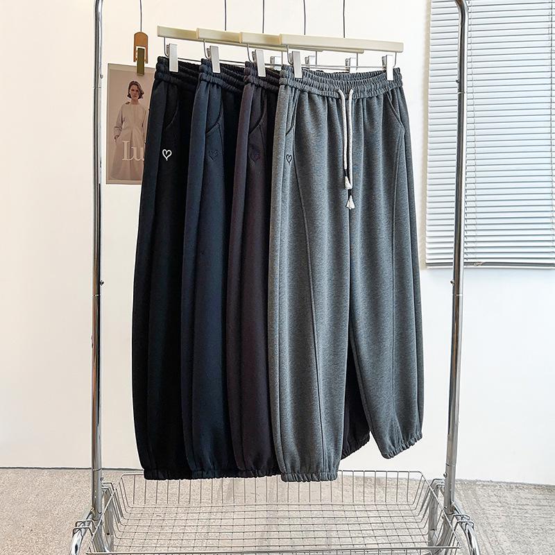 

Plus Size Women s Autumn 2025 Slimming Cuffed Casual Sweatpants 3XL (120-150 jin) фиолетовый