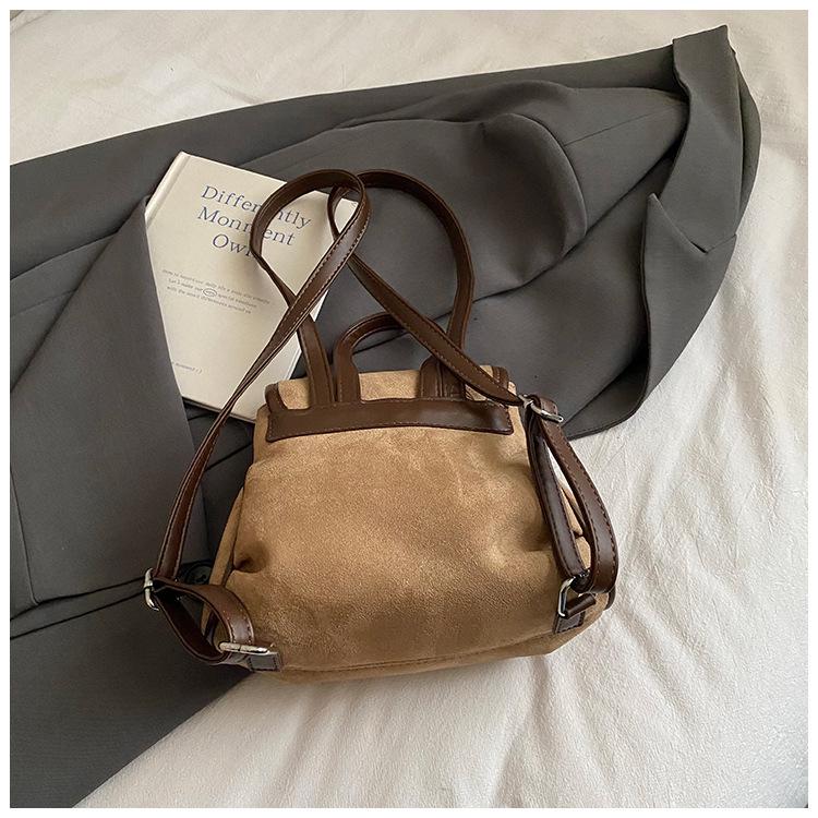 Trendy Kids' Candy Backpack 2025: Versatile Casual Travel Bag for Girls, Autumn/Winter Collection.