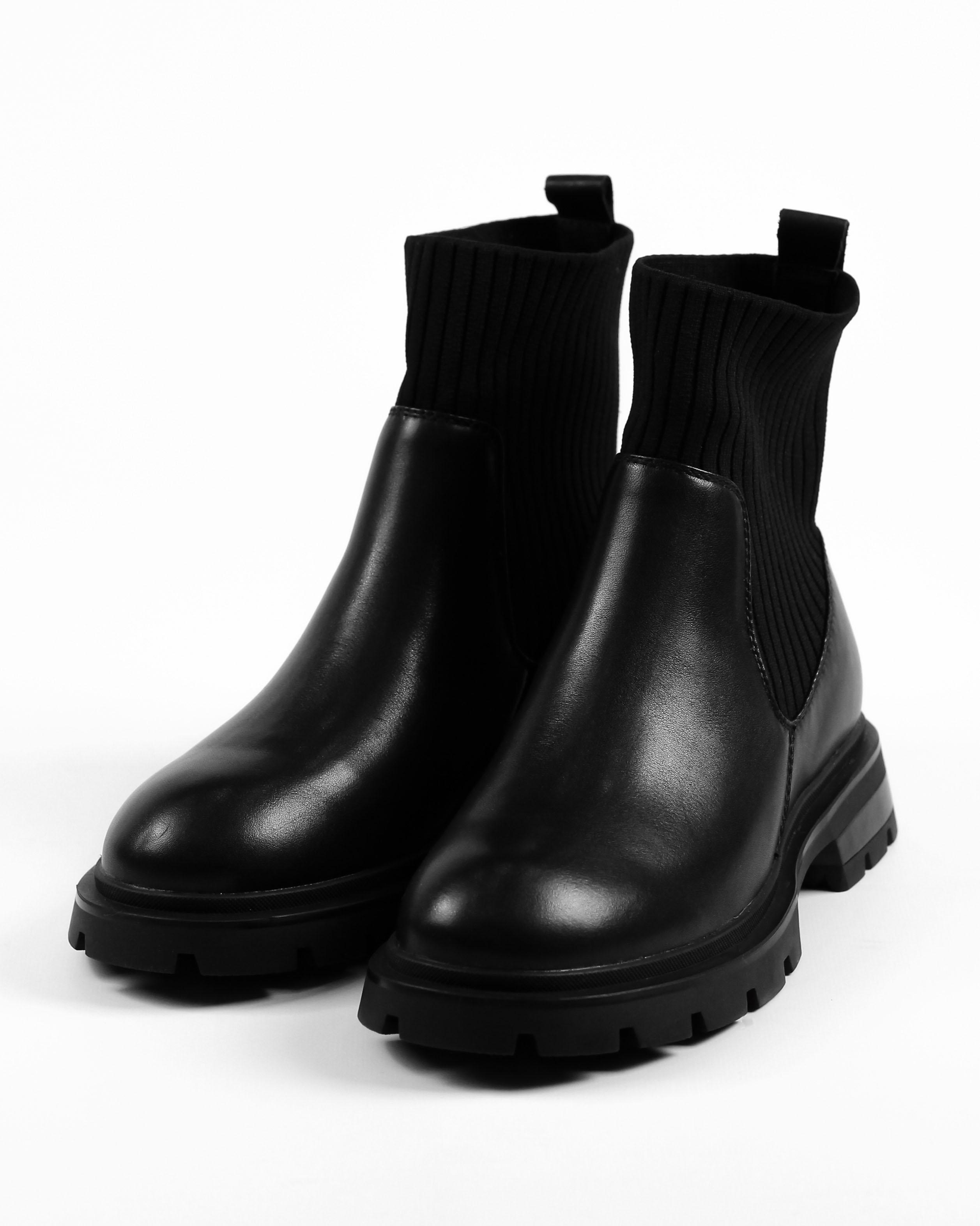 

Черевики з текстилем верхом Berkonty 9512 36 Чорна шкіра 39 чорний