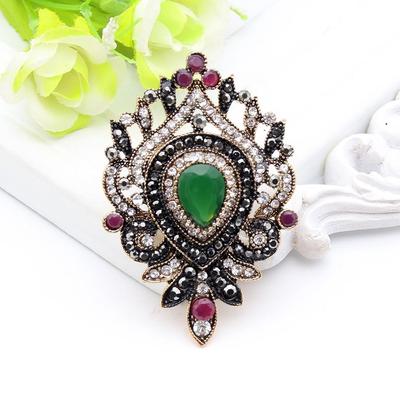 Women's Resin Flower Brooch Drip Brooch Antique Gold Vintage Jewelry Lapel Gift