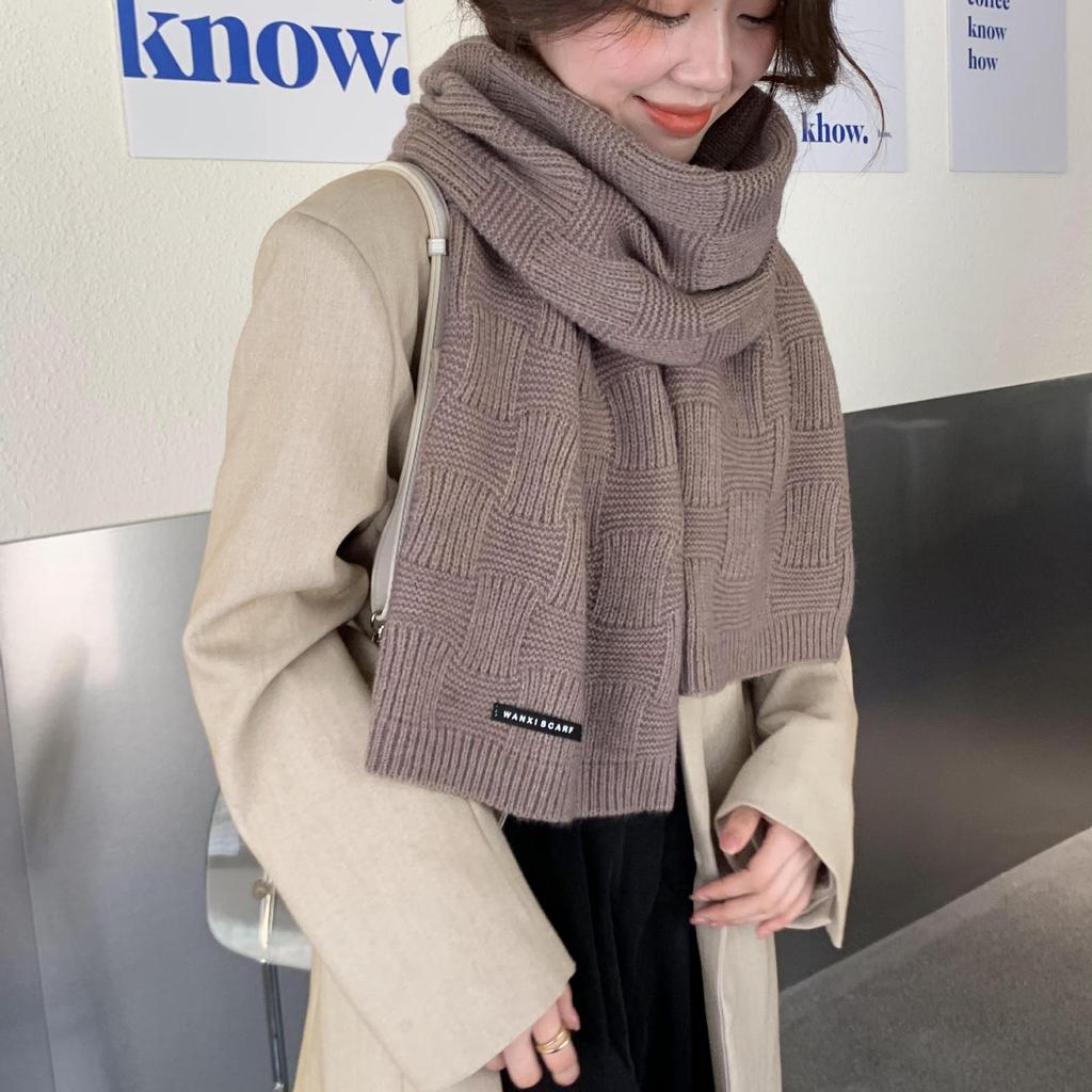 Letter Logo Plaid Knitted Scarf for Women Winter Solid Color Versatile Temperament Thickened Woolen Scarf Trendy Couple Style