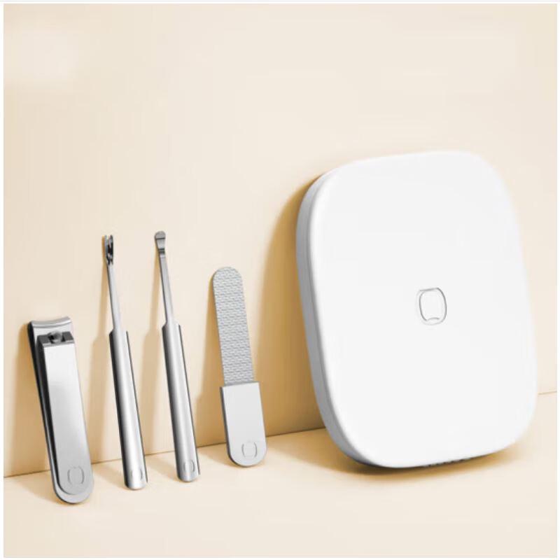 Professional Nail Care 4-Piece Set