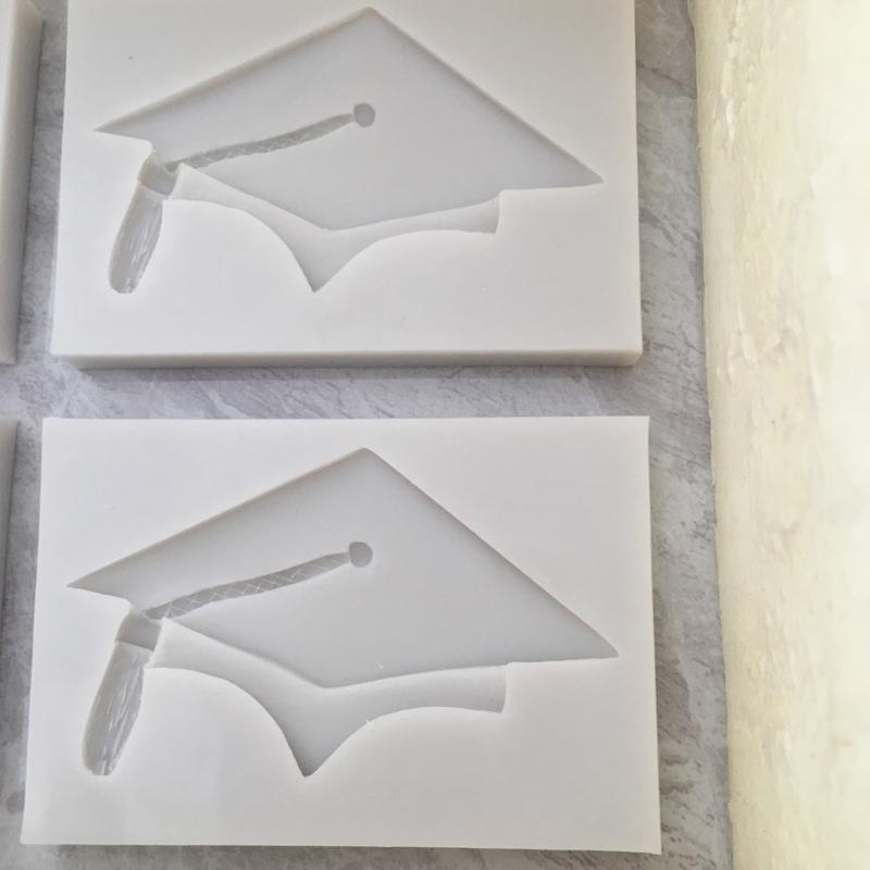DIY Graduation Themed Silicone Mold Cupcake Topper Fondant Party Cake Decorating Gadgets Candy Chocolate Gumpaste Moulds