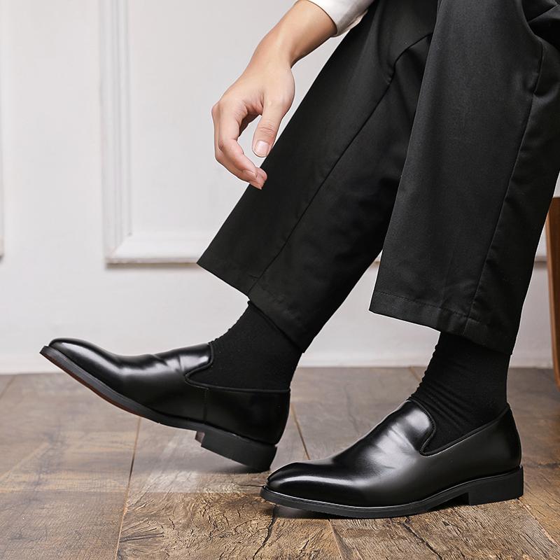 New Men's Pointed Patent Leather Dress Business Casual Shoes Male Black Brown Loafers Wedding Dress Homecoming Footwear