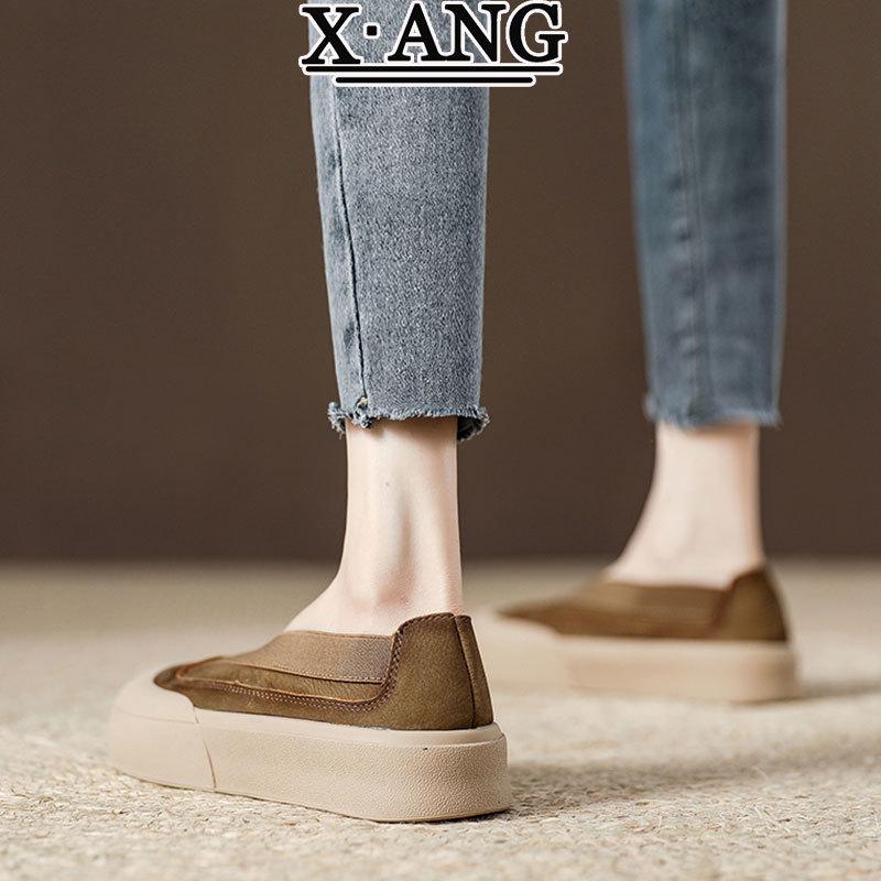 

Leather soft-soled women s shoes are not tired, one pedal red single shoes 2025 spring and summer new shallow casual loafers 40
