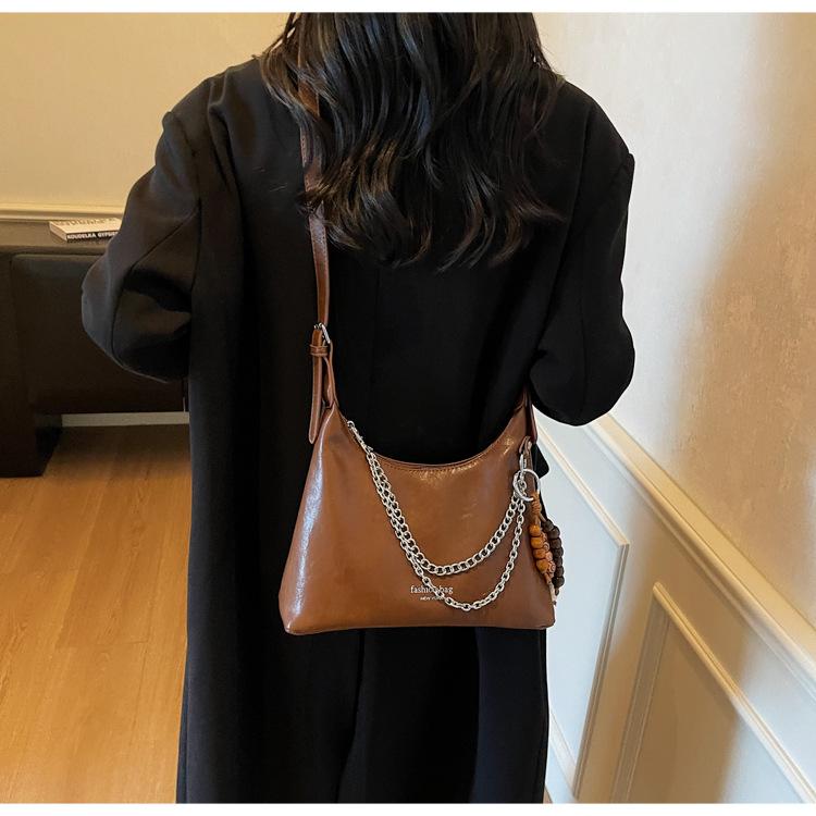 New Fashion Versatile Underarm Bag Ladies Temperament Commuter Tote Bag One Shoulder Crossbody Bag