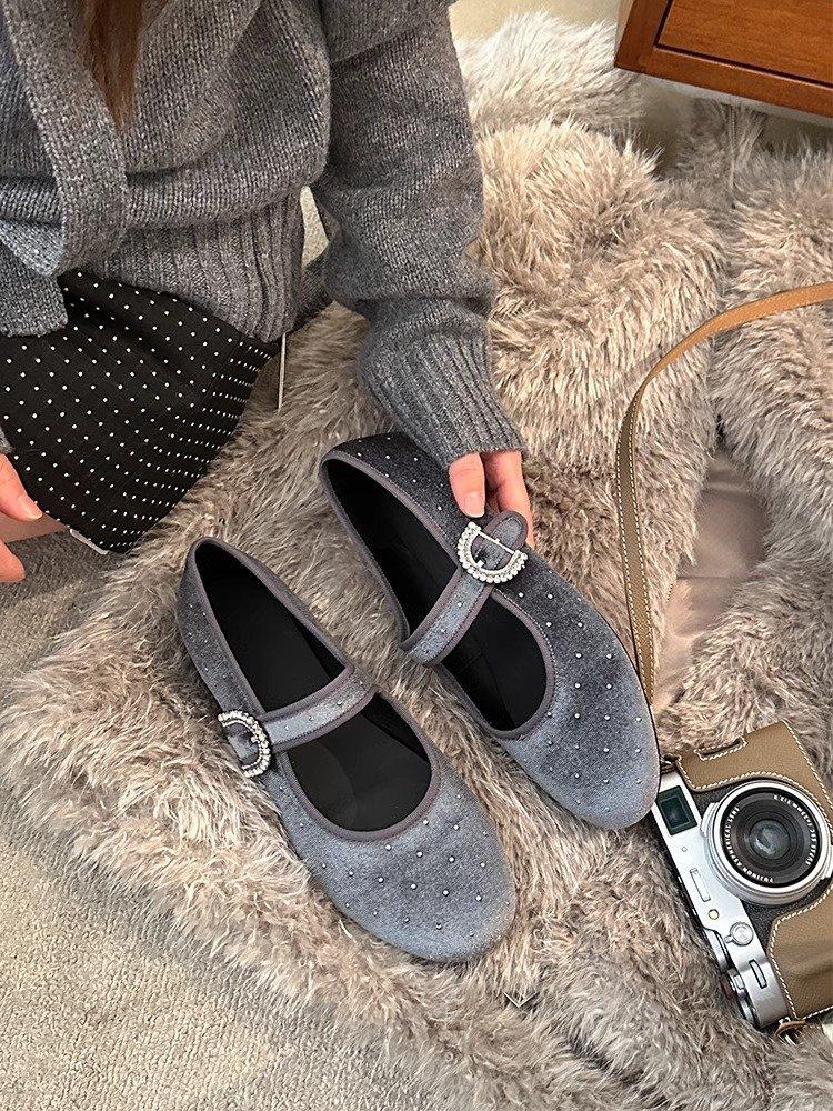 

Французские одинарные туфли женские 2025 весна новые ретро дизайн балетки на плоской подошве с мелким вырезом туфли Мэри Джейн со стразами 40 серый