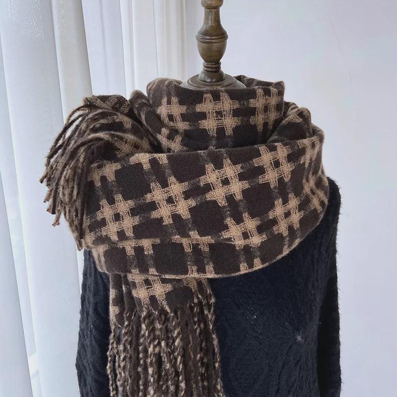 2024 Winter Women's Plaid Scarf: Korean Retro Style, Warm Imitation Cashmere Shawl for Students and Couples