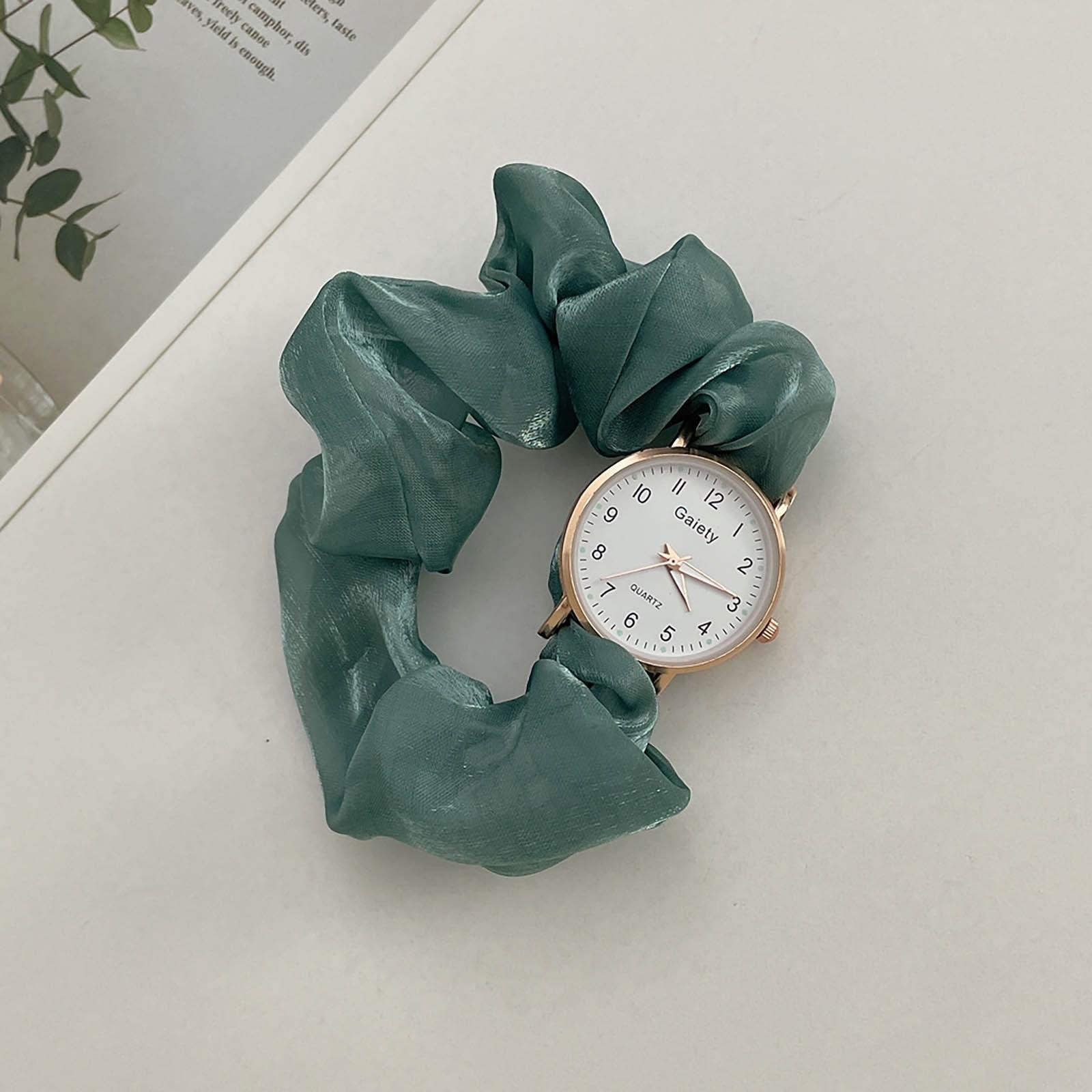 

Креативные модные цифровые часы с лентой, женские кварцевые модные женские часы, памятные подарочные украшения One Size зелёный