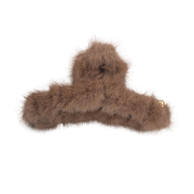 Winter Gold Love Fluffy Large Hair Claw Shark Clips Women Temperament Plush Hairpin Crab HairClips Lady Fashion Hair Accessories