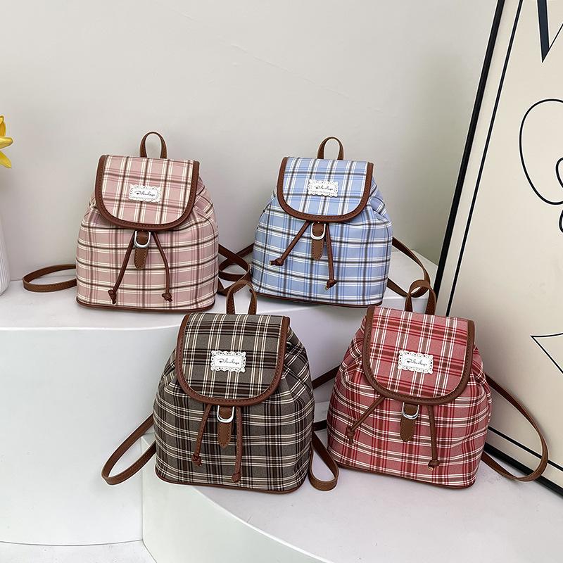 Schoolbag double shoulder foreign air bag women's 1011 new summer plaid women's backpack fashion student commuter bag high value backpack