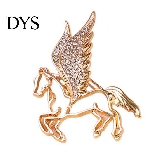 Alloy Brooch Accessory Rhinestone Flying Horse Brooch, Hollow Winged Lapel Pin for Men Jewelry Women, Decorative Badge Clothes Bag Hat Scarf Suits
