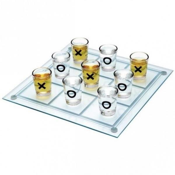 Morpion To Drink In Glass with 9 Shooter Glasses
