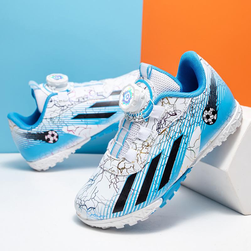 Girls football shoes low-top broken nails student professional training shoes World Cup rotating buckle children s football shoes 38