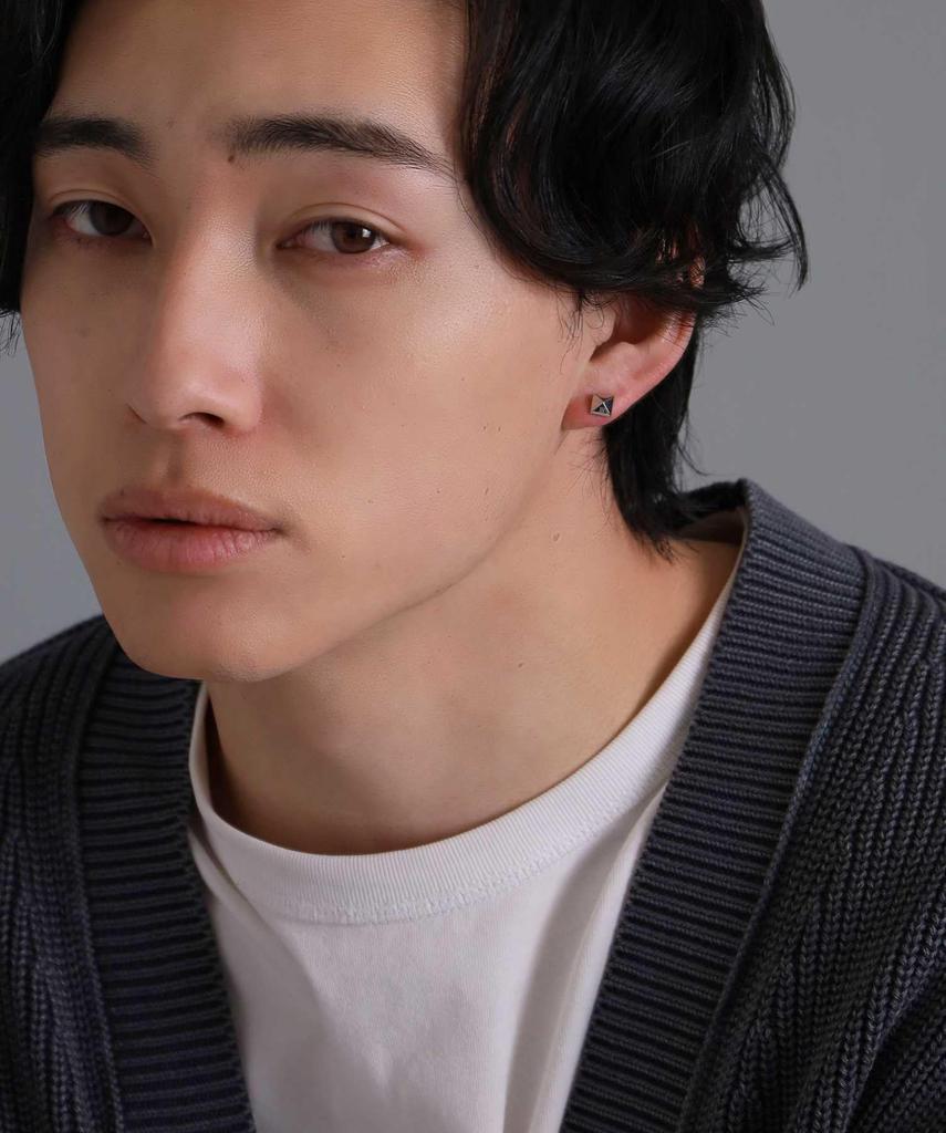 LION HEART Earrings (Single) [Limited Edition] "LH-1" Pyramid Stud Earrings / Surgical Stainless Steel (Hypoallergenic) [LION HEART]