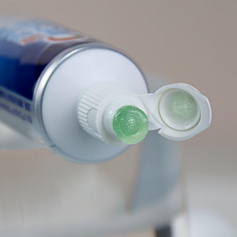 Crest 3D White Jasmine Tea Refreshing Toothpaste