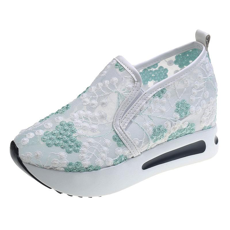 Lefu Shoes Large 2024 Korean Edition New Lace Mesh Casual Cover Feet Thick Sole Inner Heightening Cake Sole Women s Single Shoes 43 3470₽