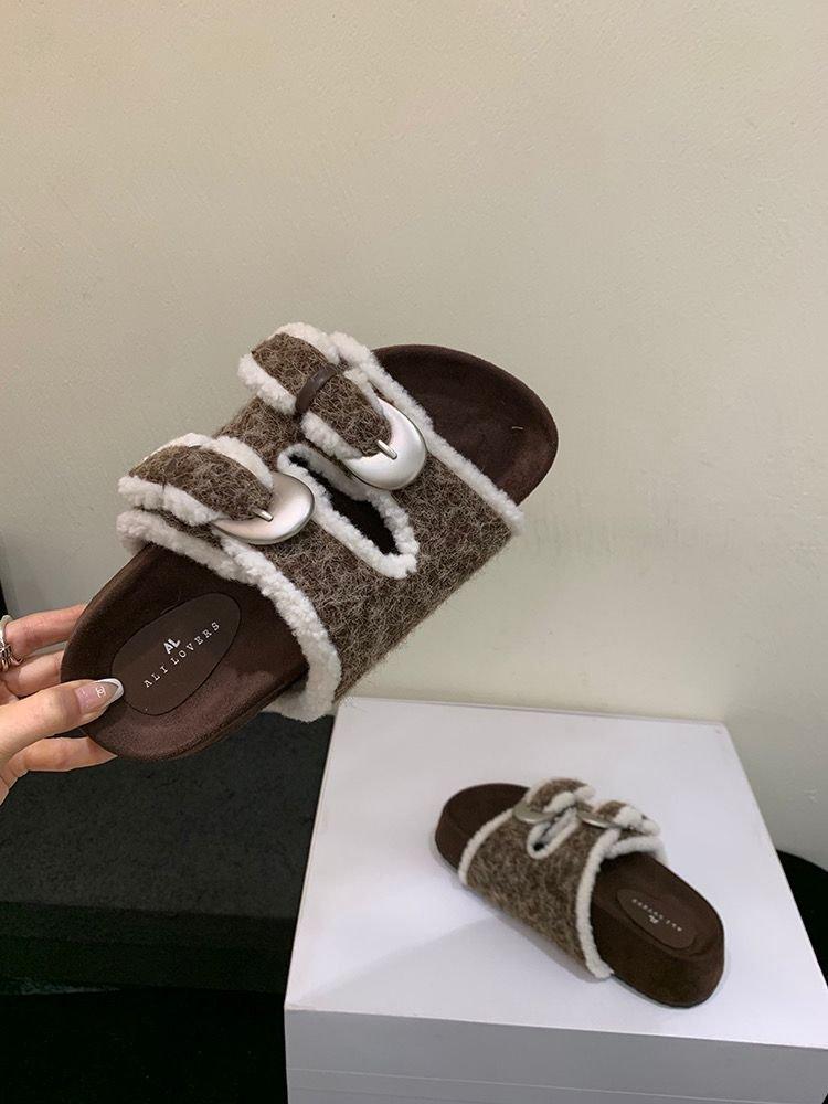 

Korean version of muffin thick-soled metal belt buckle flats 2025 autumn and winter new versatile one-word open-toed fluffy shoes 40