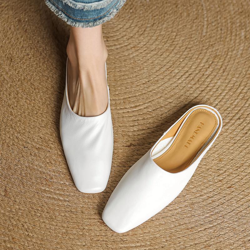 

Мода 2025 Новые летние женские мюли из натуральной кожи для женщин с квадратным носком, на низком каблуке, с закрытым носком, с ремешком на пятке, современные шлепанцы 34