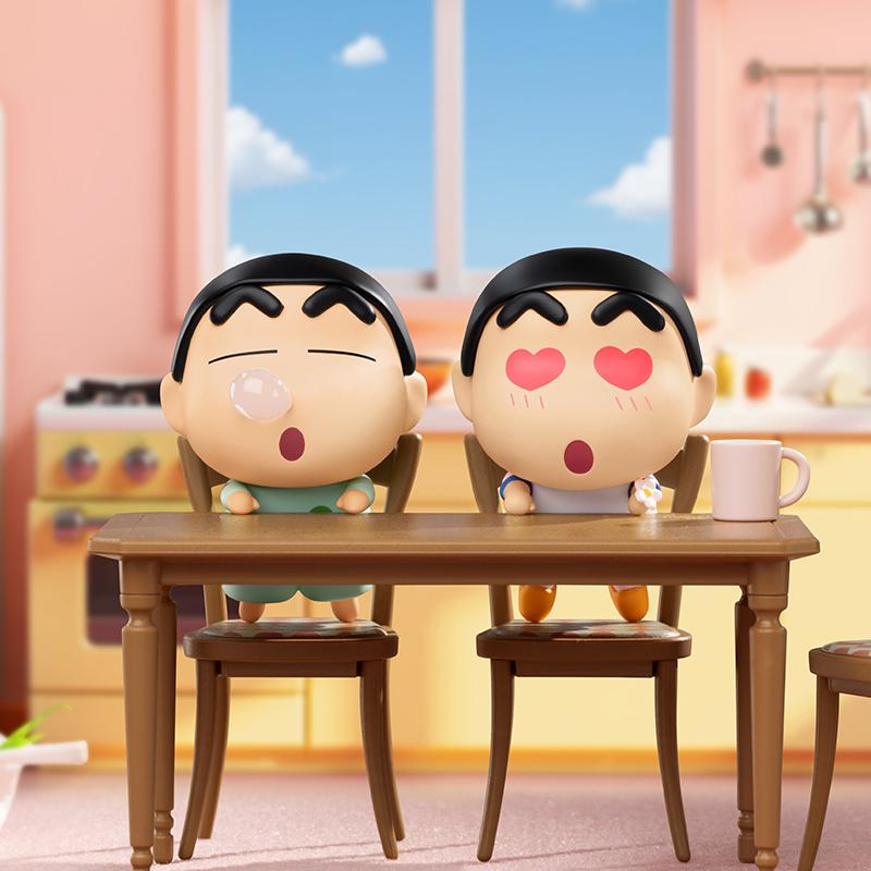Crayon Shin-Chan Genuine Collectible Anime ation Figurine Hippers Mobile Phone Screen Decoration Interesting Toys Gift