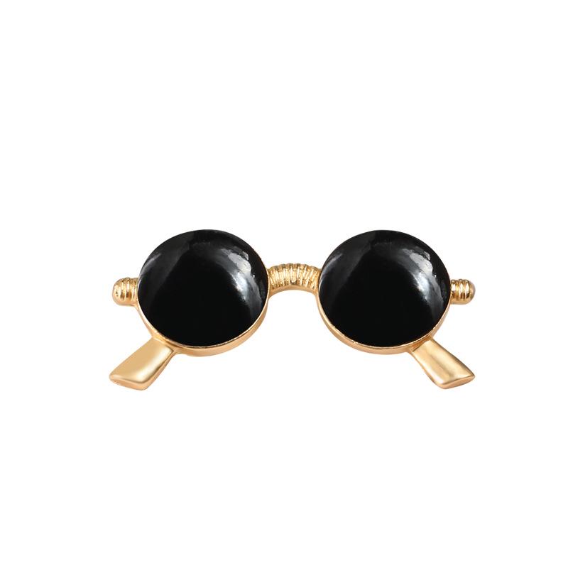 Xiao Zhan Style Mini Sunglasses Brooch Pin – Trendy Accessory for Clothing, Hats, and Bags