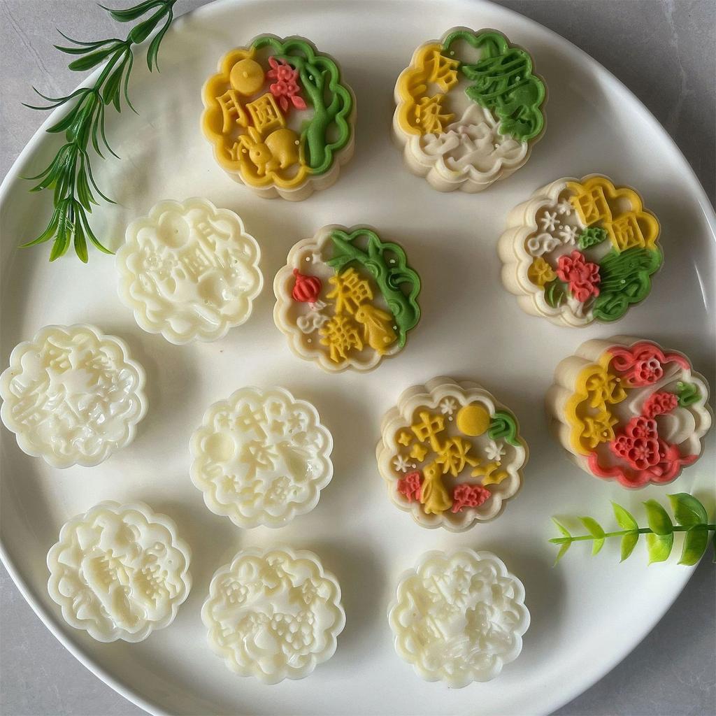 Hand Pressed Mooncakes Mold Bean Pastes Cake Press Mould Flower Shape Round Pastries Maker Kitchen Baking Supplies