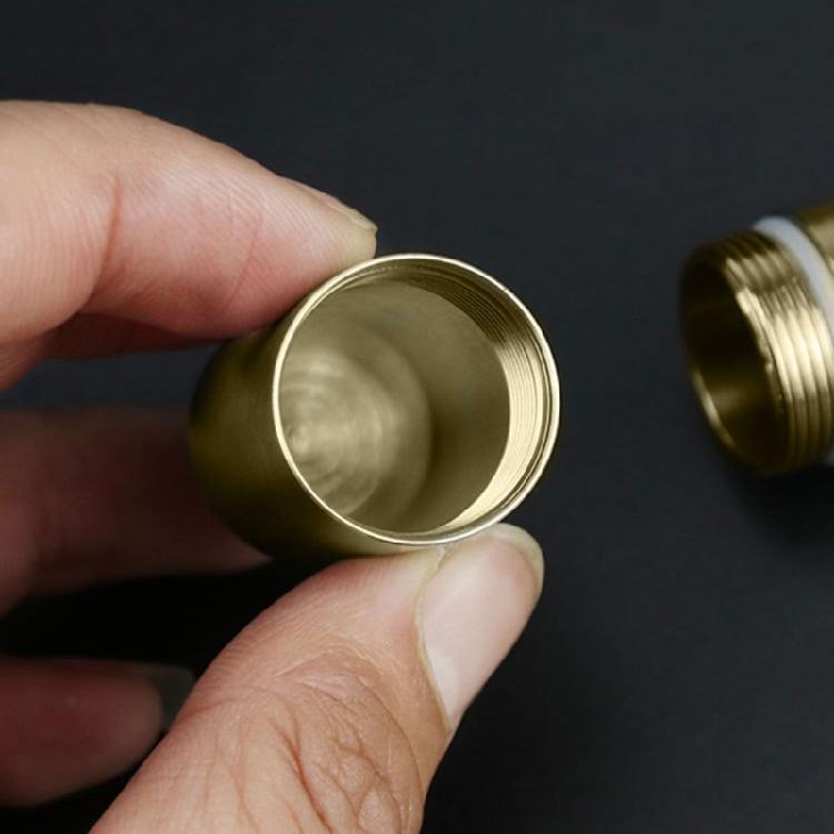 Multipurpose Keychain Pills Holder Durable Brass Pills Case Keychain Mini Capsules Storage for Camping and Hiking