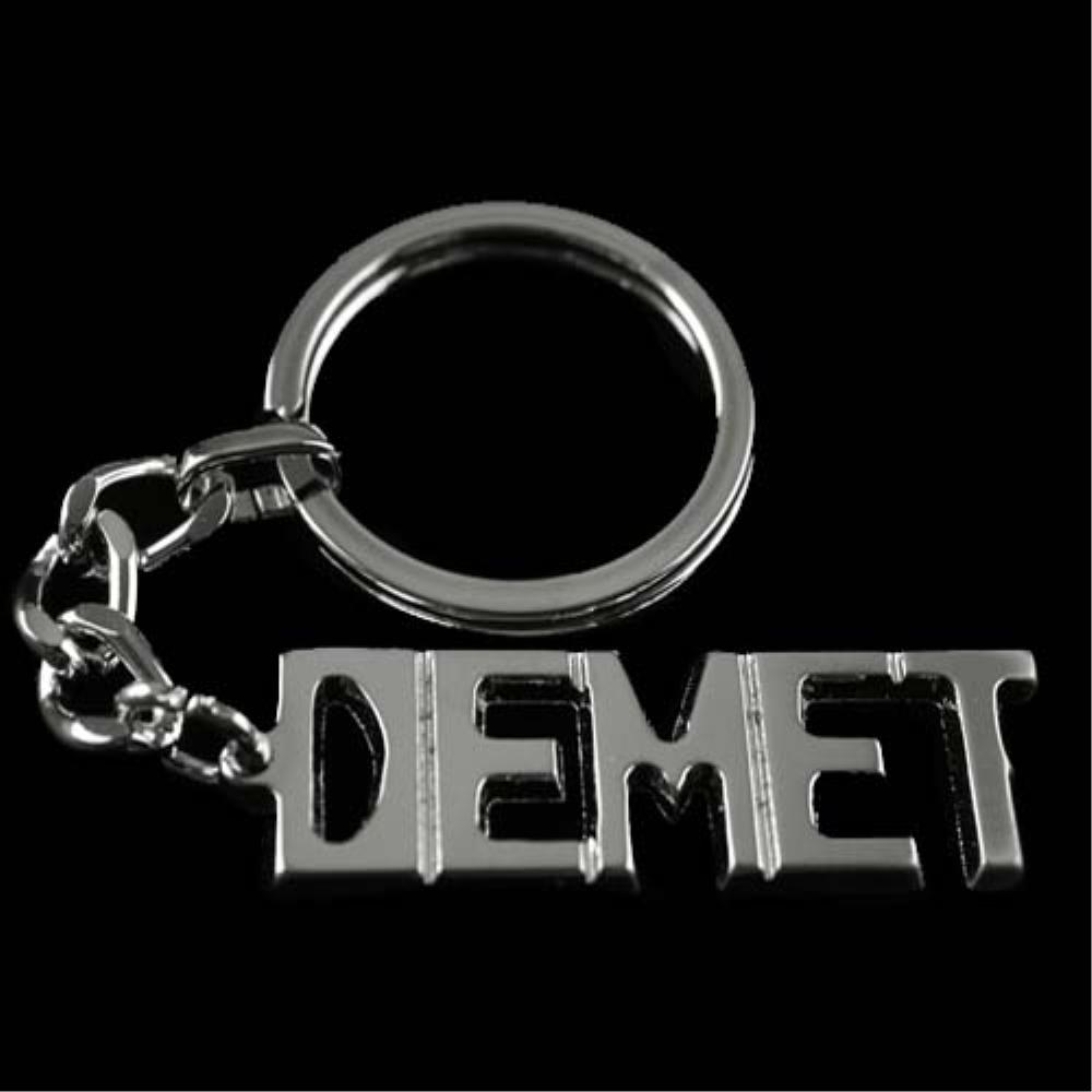 

Брелок с названием связки