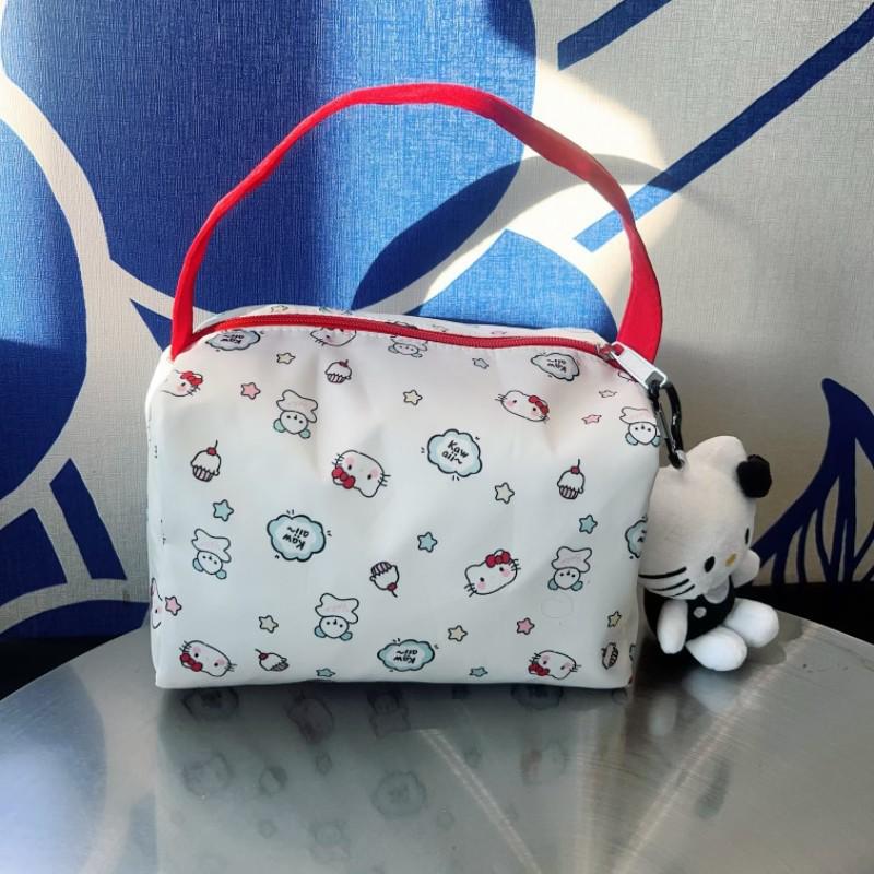 Large Capacity Cotton Bubble Clutch: Cute Three-Dimensional Portable Makeup and Wash Bag
