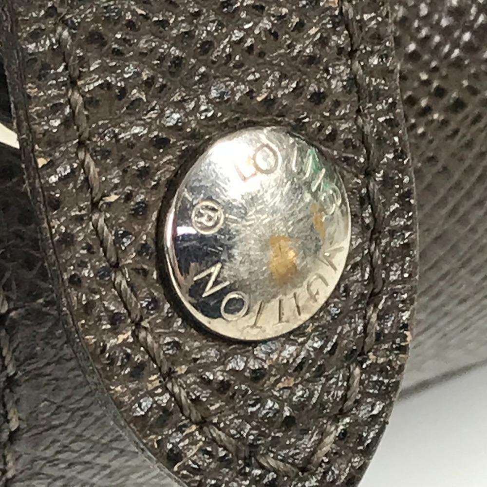 Louis Vuitton M32488 Taiga Andrei Crossbody Messenger Bag Flap Shoulder Bag