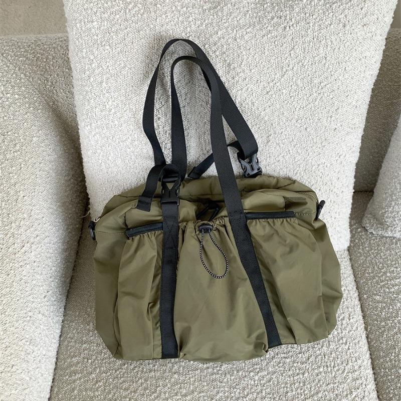 New Shoulder Bag Niche Casual Messenger Bag Women's Large-capacity Travel Commuting Nylon Tote Bag Women