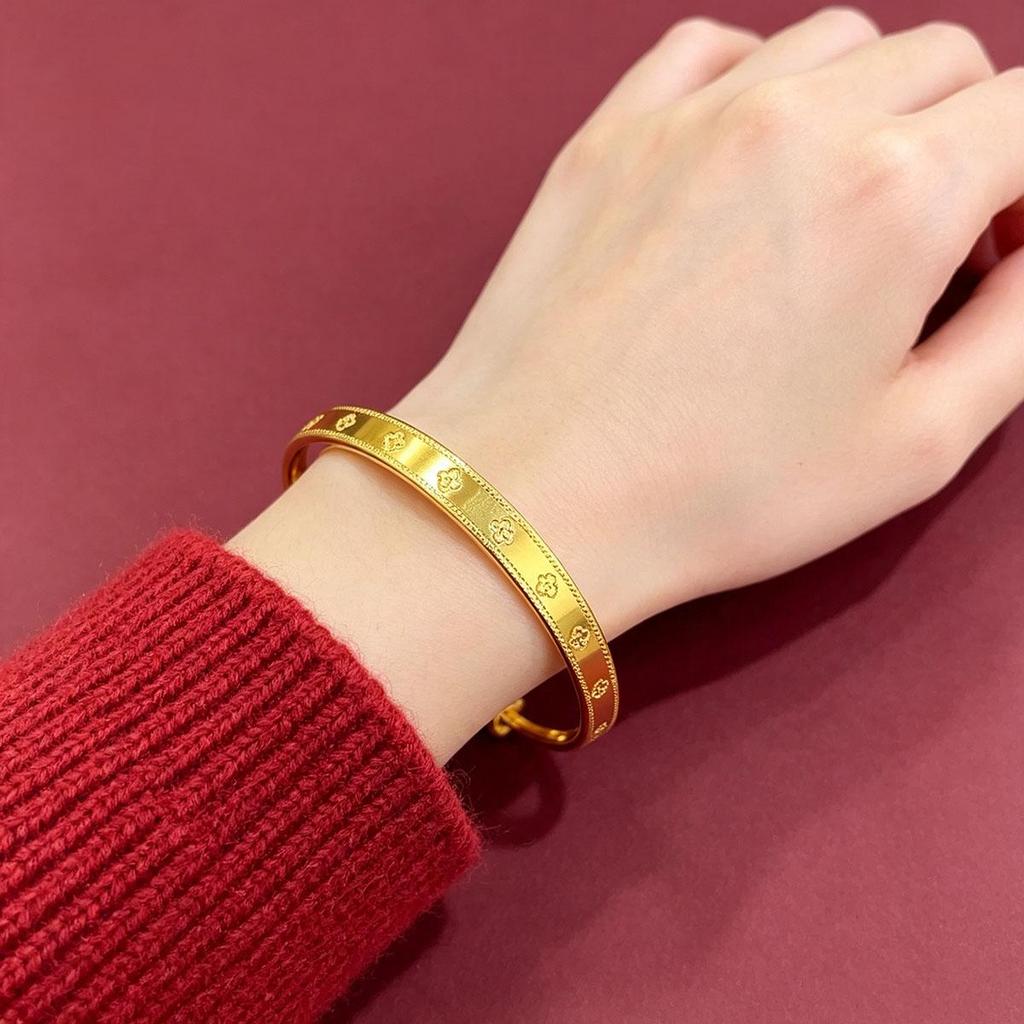 Gold Lucky Four Petal Push-pull Bracelet Women's Adjustable Bangle Simple Fashion Style Accessories Women's Versatile Accessories