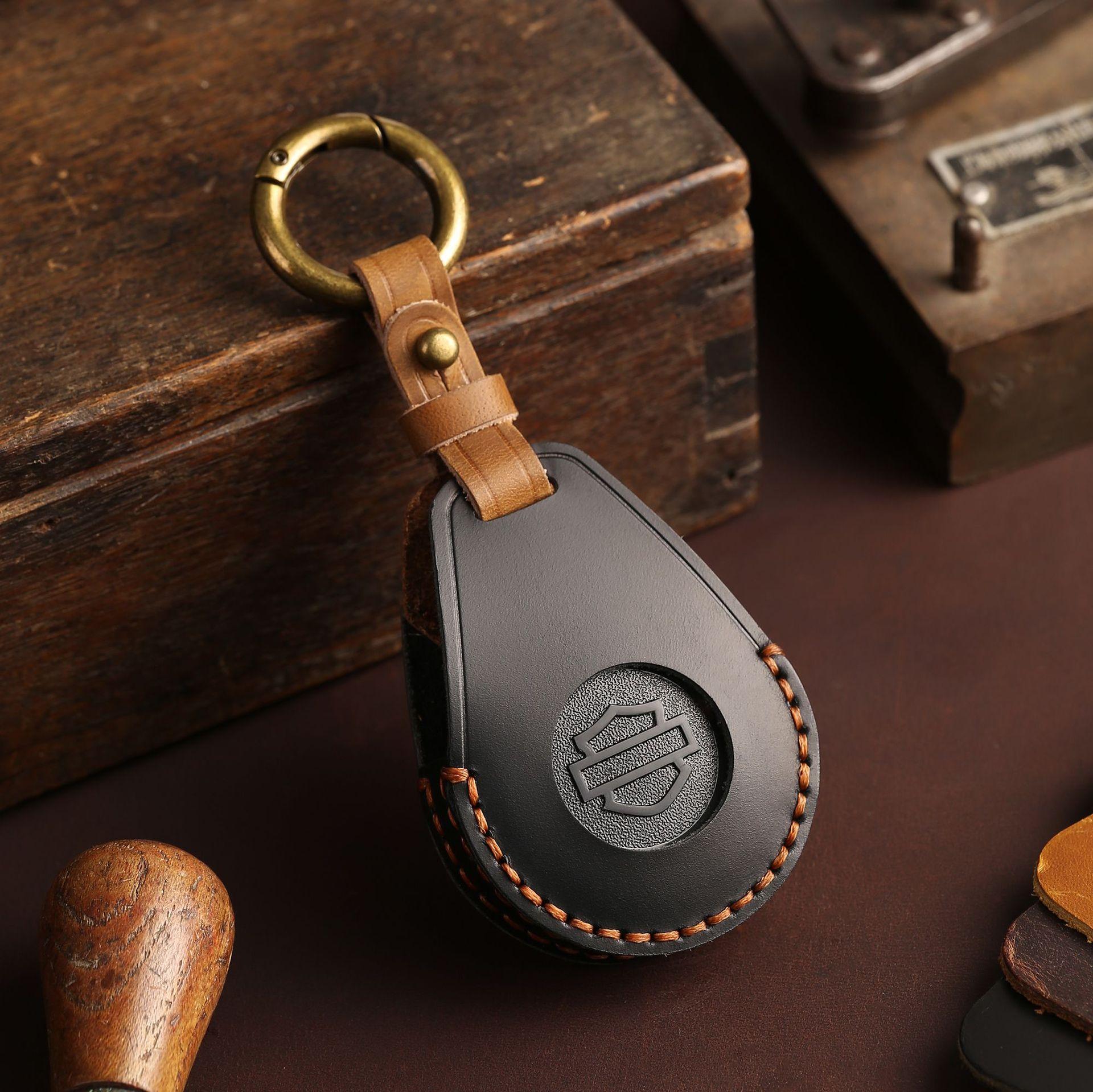 

Suitable For Harley Key Bag X48 Induction Start Key Cover Chain Motorcycle Cowhide Handmade Retro Key Case чорний