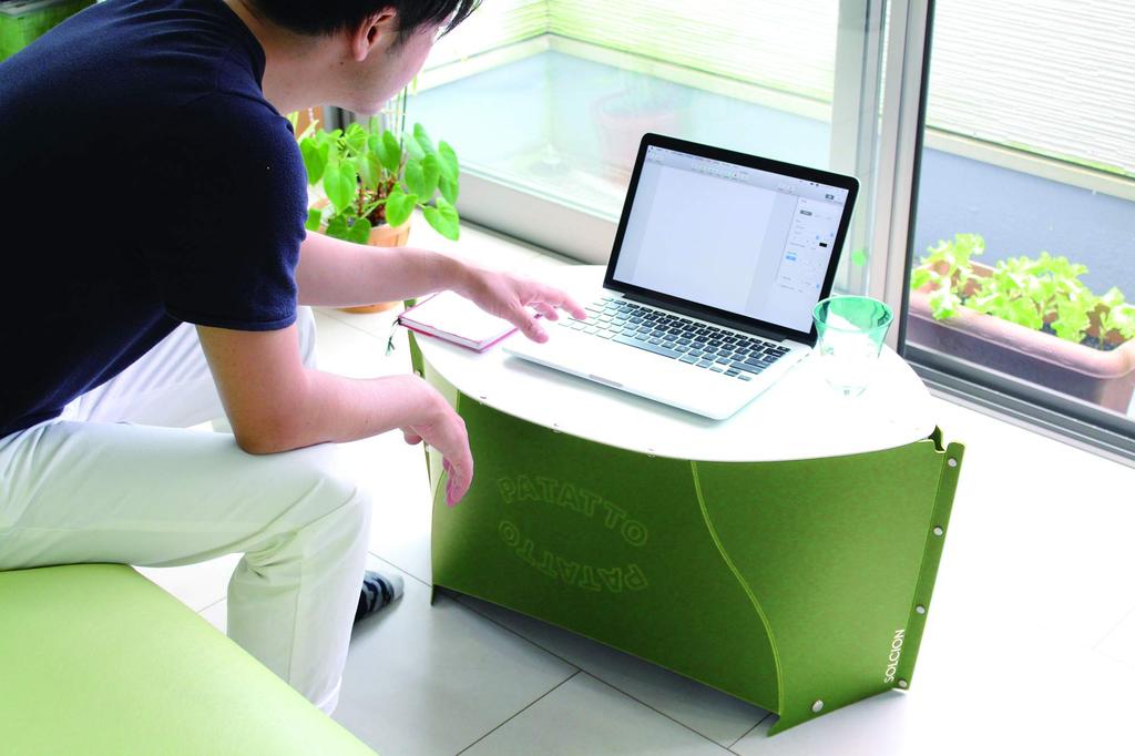 SOLCION Folding Table Patatto Table Red x Pale White PATATTO TABLE Limited Color Limited Color Space Saving Portable Outdoor Vacation