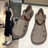 Neue Damen Sommer Flache Sandalen Quadratische Zehenpartie Leder Gladiator Sandalen Zum Hineinschlüpfen Damen Freizeit Strandschuhe  De