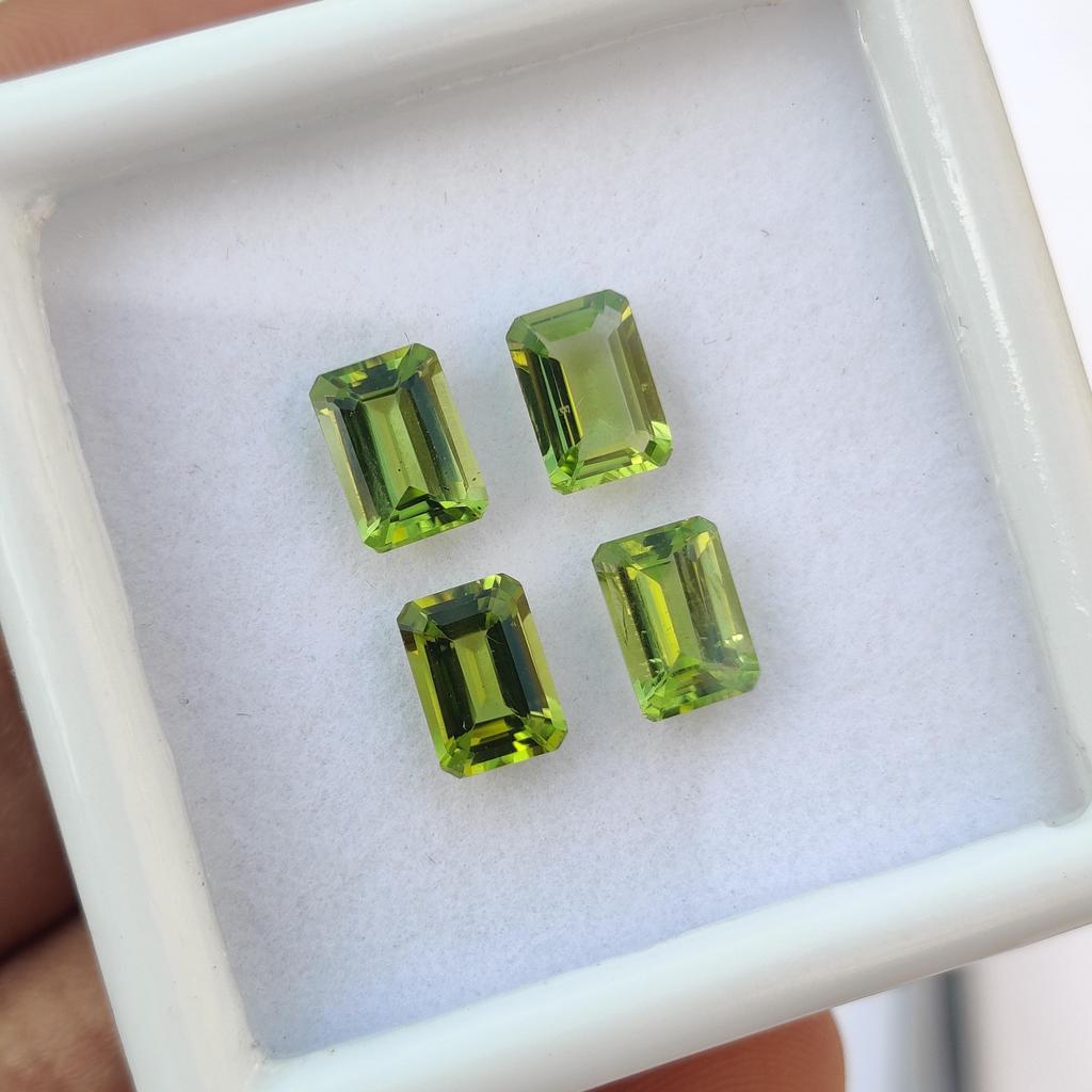 4 Pcs Natural Emerald Cut Peridot Gemstone: 4 Carat, 4 Pcs of 7x5 MM Loose Stone.