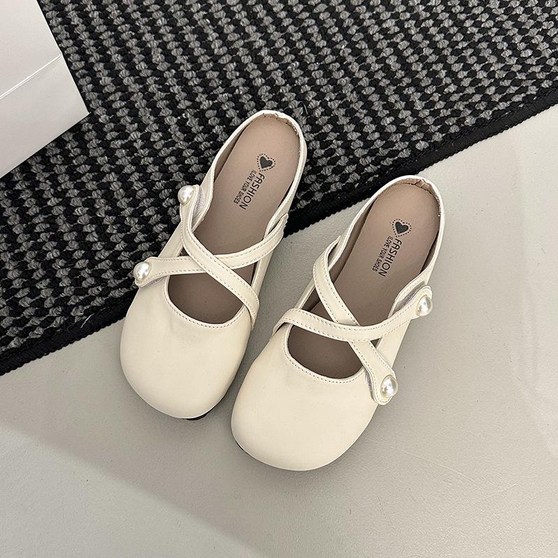 

Baotou half slippers women s 2025 new women s shoes French outer sandals slippers soft soles are not tired Mary Jane shoes 35