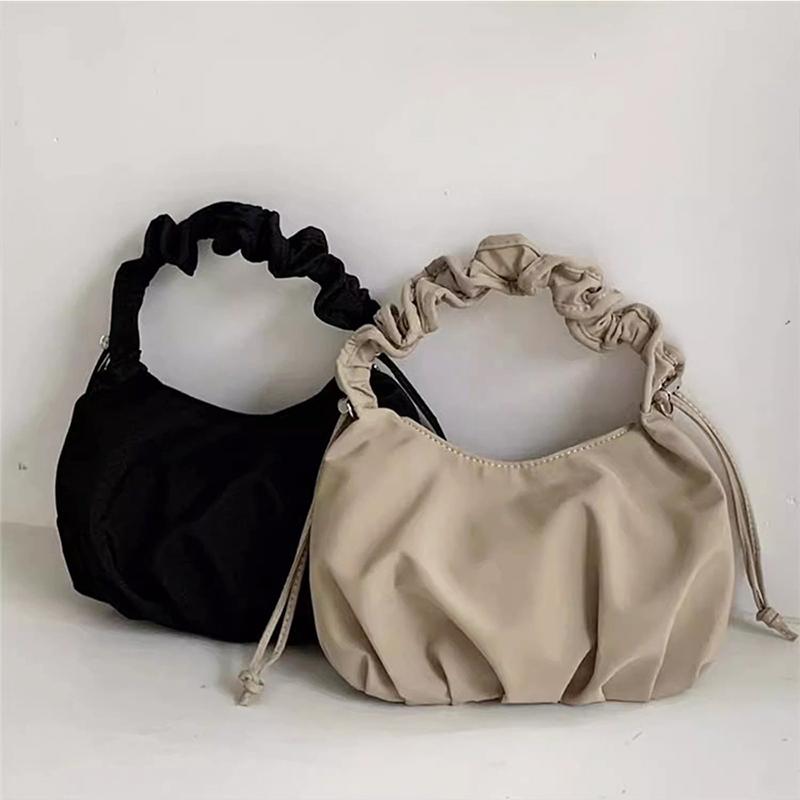Fashi Elegant Cloud Bag Pure-color Versatile Messenger Bags Niche Design Drawstring Pleated Bag High-quality Nyl Casual Bags