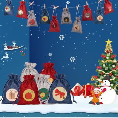 DIY Weihnachts-Adventskalender Stoffbeutel Set, 24 Stück: Beinhaltet 24 Adventskalender-Stoffbeutel, 24 Aufkleber mit Zahlen (Vom 1. Dezember bis zum 24. Dezember