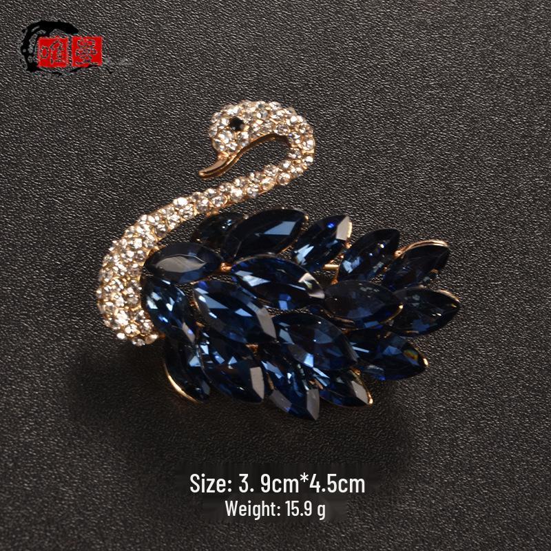 Broșă Crizal Swan Coreeană: Corsaj de bijuterii de lux pentru pulovere și costume, accesoriu atmosferic și elegant pentru femei.