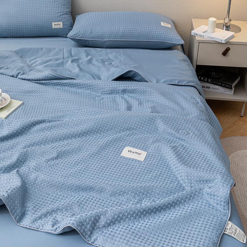 Summer Cotton Quilts Thin Air Conditioning Comforter Soft Breathable Office Nap Blanket Quilted Bed Covers