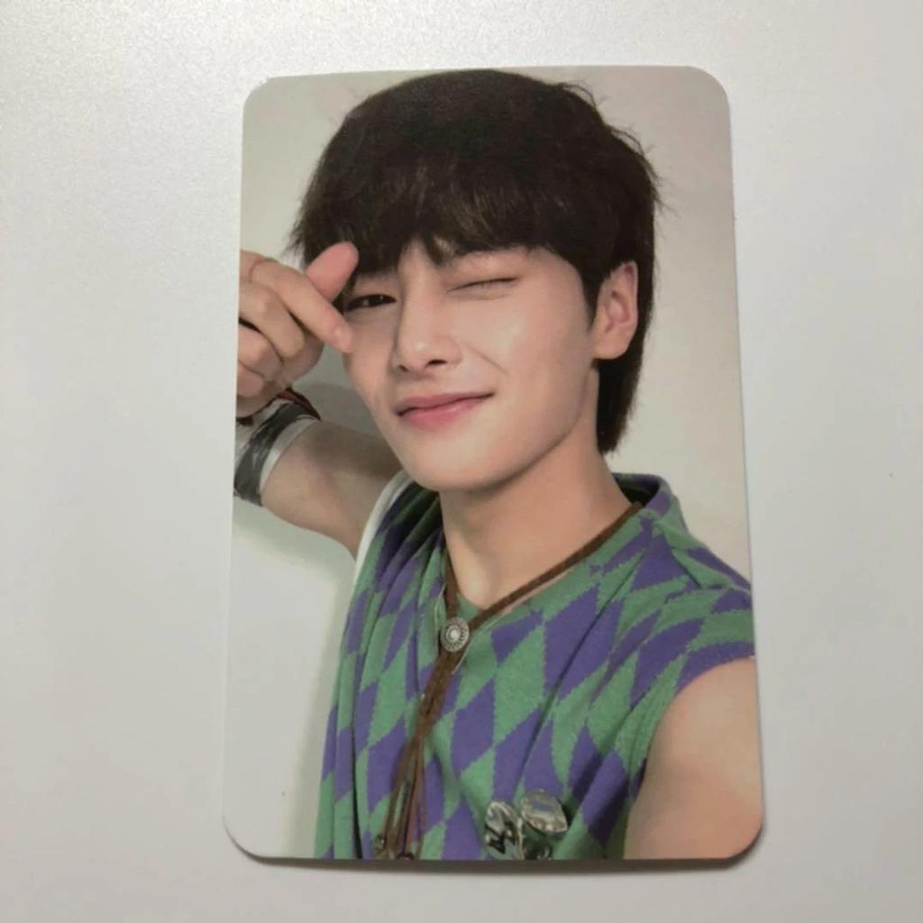 STRAY KIDS NOEASY SHOPEE OFFICIAL Photo Card