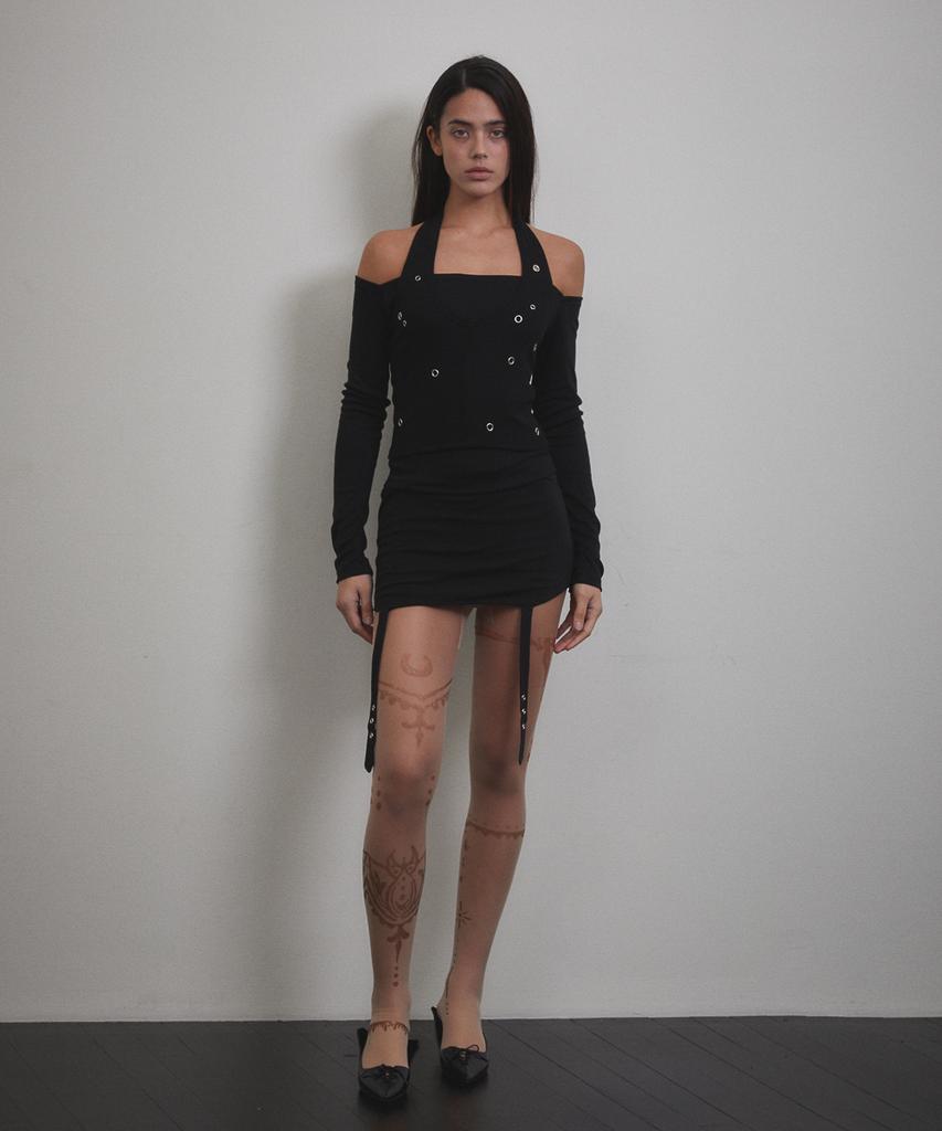 Bunteu Eyelet Halter Long Sleeve (Black)