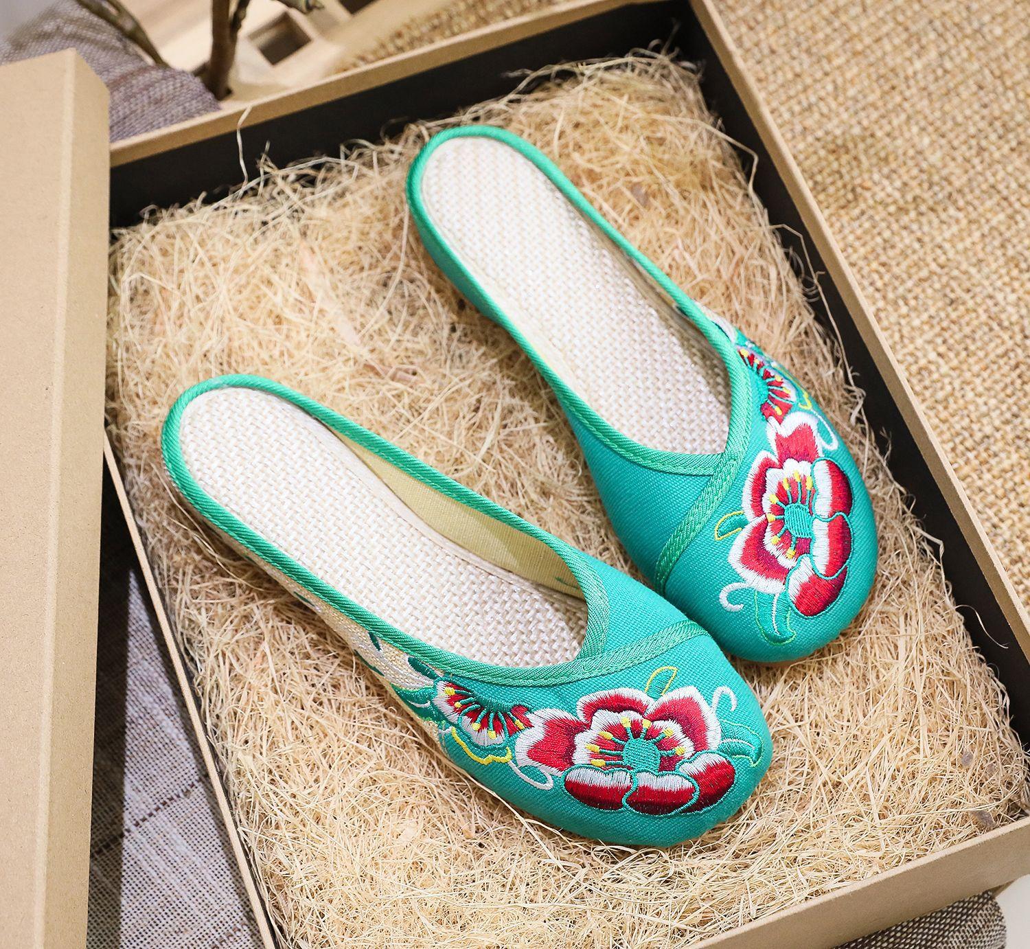 

Тапочки, летние, цветные, вышитые, повседневные, прогулочные, вышитые, тканевые, женские, классные тапочки из ткани 42