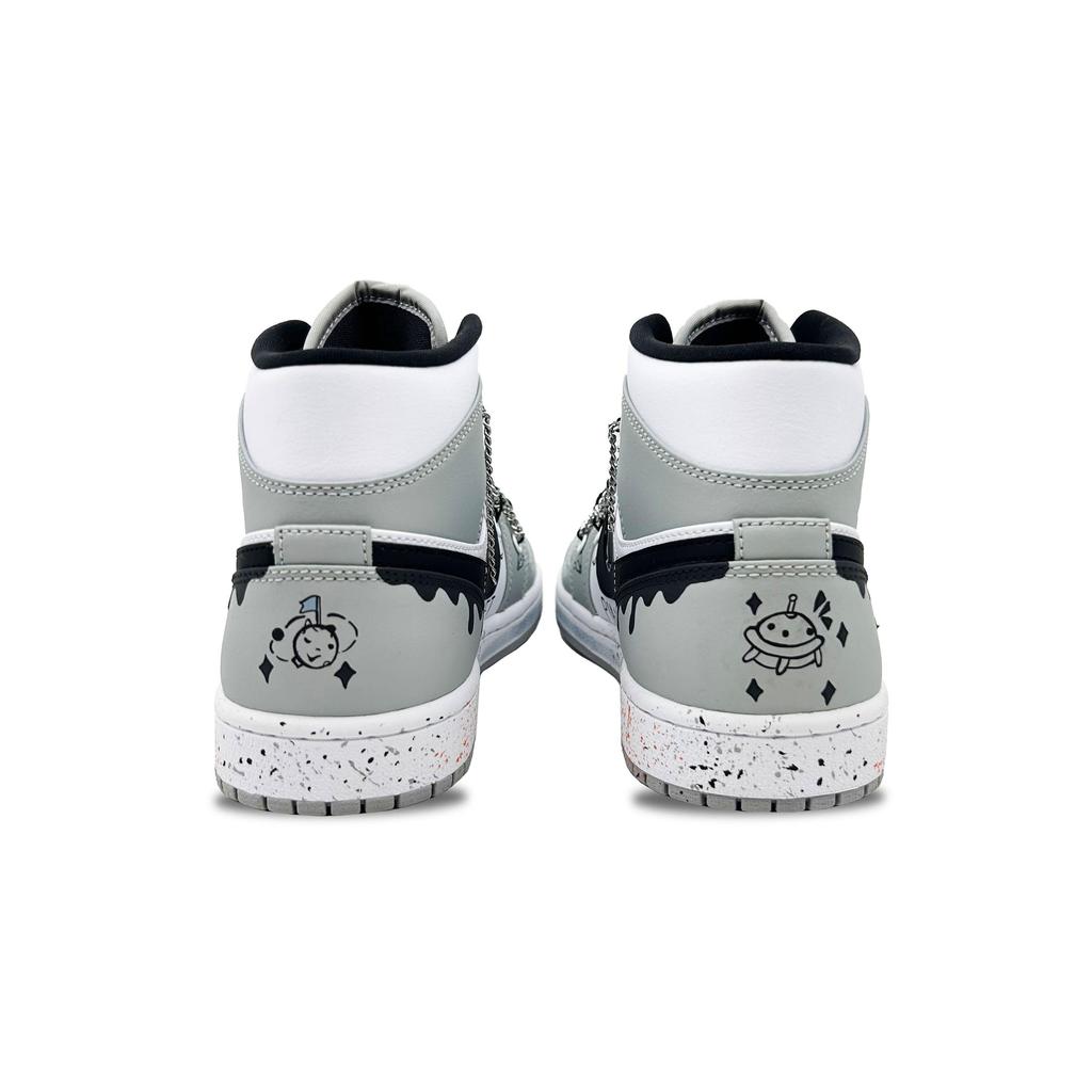 Jordan Air Jordan 1 Cushioning, Wear Resistant Mid Top Vintage Basketball Shoes Men's Gray 554724-092(Team252-S-BOX)