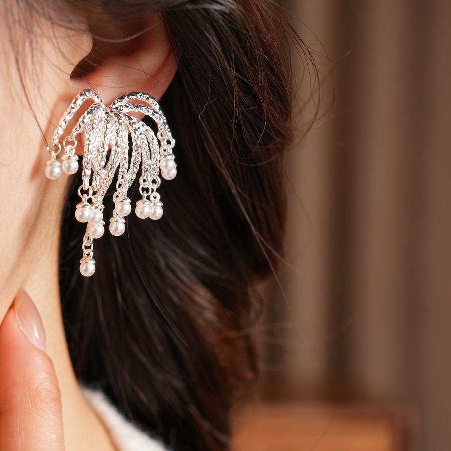 18k Gold Plated Firework Pearl Ear Clips - Elegant, Versatile & Luxurious Design