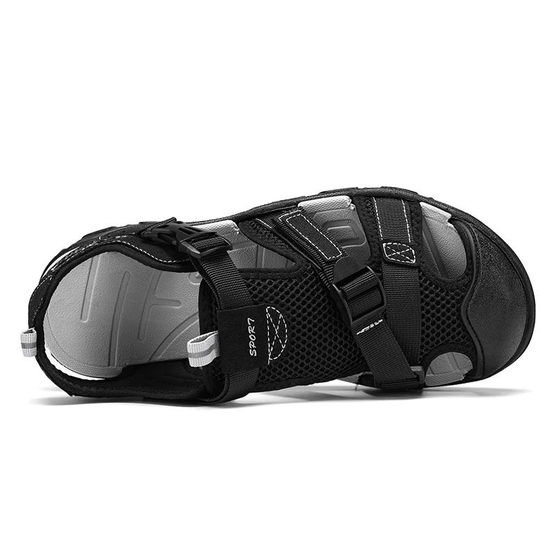 Fashion Men's Classic Anti Slip Baotou Slippers Comfortable and Casual Outdoor Beach Shoes Fashionable and Comfortable Men's Sandals