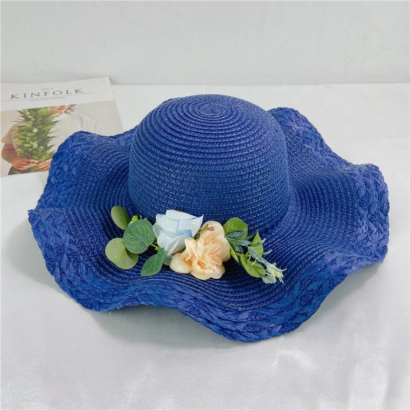 Straw hat female summer small fresh flower seaside beach hat twist edge sun hat sun protection sun hat